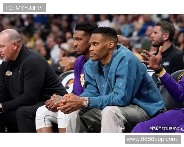 蒙克赞威少表现惊艳以年纪之大展现超凡实力令人震撼