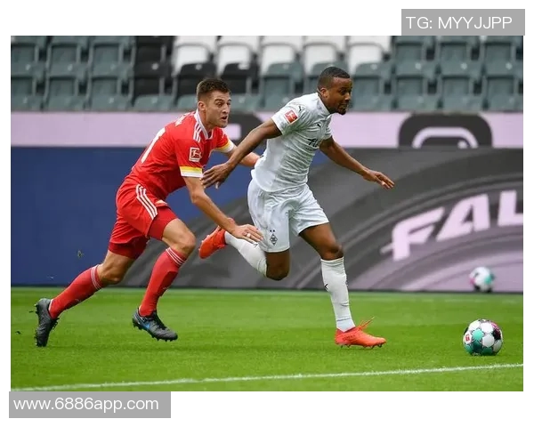 德甲精彩对决柏林联合展现实力战胜门兴全取三分 德甲精彩对决柏林联合展现实力战胜门兴全取三分