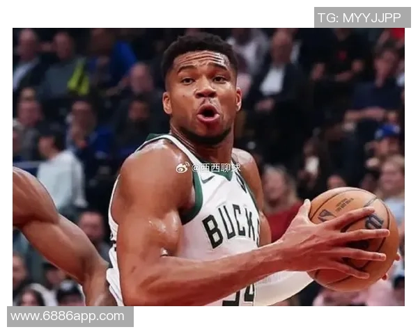 字母哥表现出色却难掩球队疲态14投9中贡献22分8篮板3助攻1盖帽 字母哥表现出色却难掩球队疲态14投9中贡献22分8篮板3助攻1盖帽