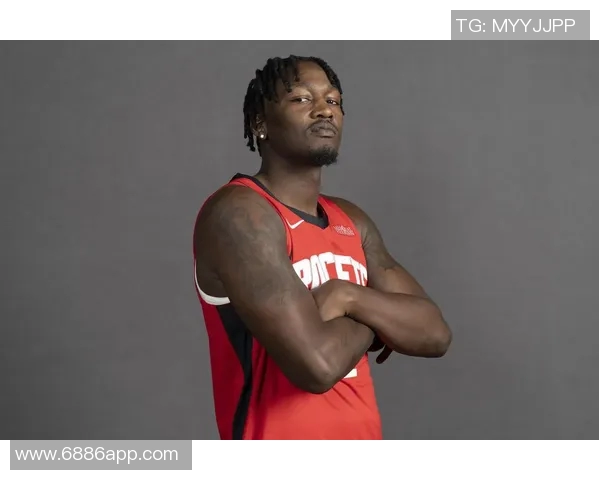 乌度卡强调季前赛重要性将考察首发第五人实战表现更具参考价值 乌度卡强调季前赛重要性将考察首发第五人实战表现更具参考价值