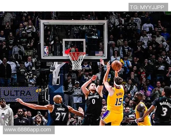 詹姆斯替补引发争议狼王直言3当家表现更佳不应让最佳球员坐板凳 詹姆斯替补引发争议狼王直言3当家表现更佳不应让最佳球员坐板凳