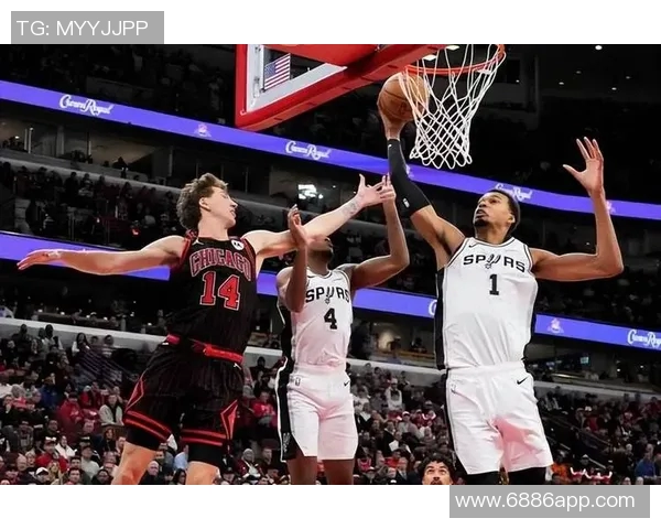 武切维奇谈文班的三分球能力让防守者感到无能为力