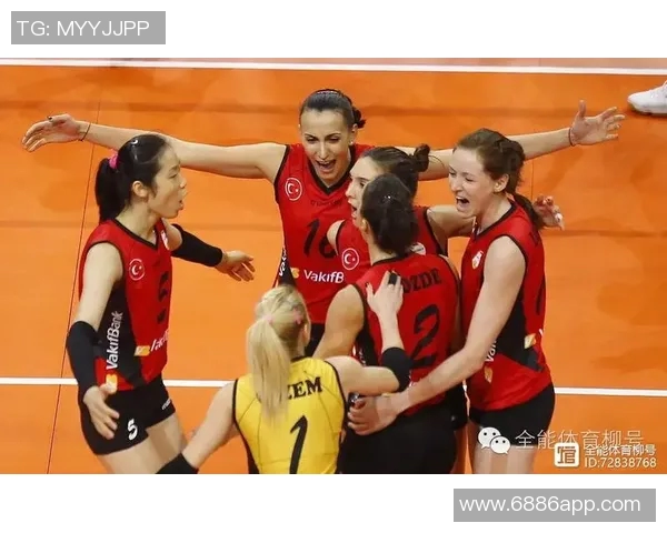 热心市民杰伦布朗发起慈善保龄球赛队友教练及工作人员积极参与助力公益